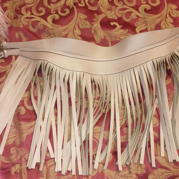 BCBGMAXAZRIA TAN NWOT WIDE FRINGED BELT